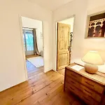 Maison D'hote Mas De Castille Entre Uzes Et Le Pont Du Gard ゲストハウス
