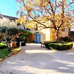ゲストハウス Maison D'hote Mas De Castille Entre Uzes Et Le Pont Du Gard アルジエ