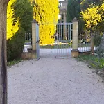 Maison D'hote Mas De Castille Entre Uzes Et Le Pont Du Gard