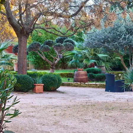 Maison D'hote Mas De Castille Entre Uzes Et Le Pont Du Gard 3* Argilliers