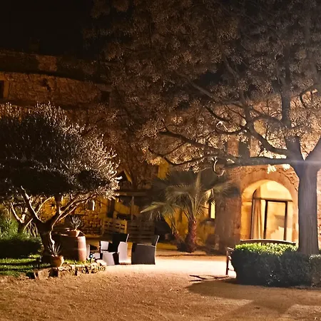 Maison D'hote Mas De Castille Entre Uzes Et Le Pont Du Gard Argilliers