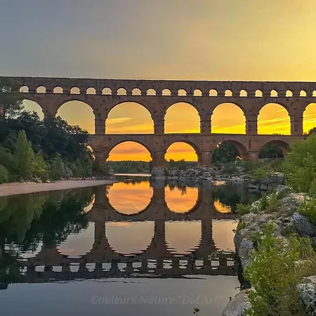 Penzion Maison D'hote Mas De Castille Entre Uzes Et Le Pont Du Gard 3*