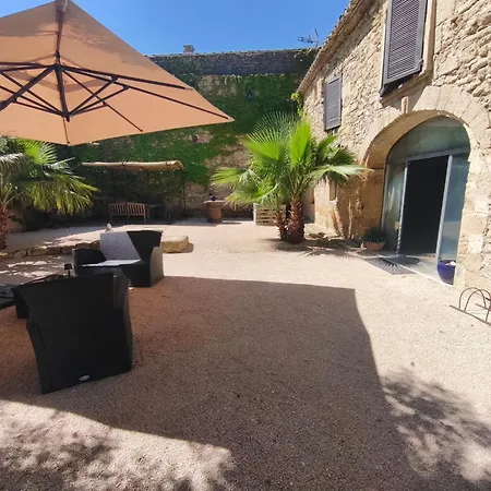 Maison d'hôtes Maison D'hôte Mas De Castille Entre Uzès Et Le Pont Du Gard 3*