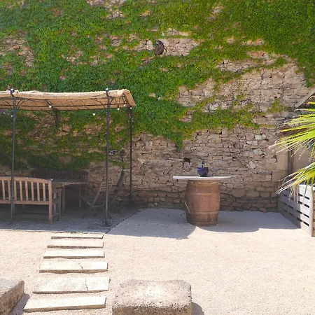 Maison d'hôtes Maison D'hôte Mas De Castille Entre Uzès Et Le Pont Du Gard 3*