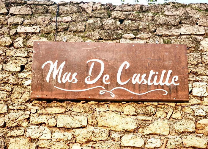Maison D'hote Mas De Castille Entre Uzes Et Le Pont Du Gard 3* Argilliers